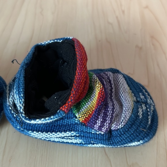 Baby slippers from Guatemala - Picture 6 of 8